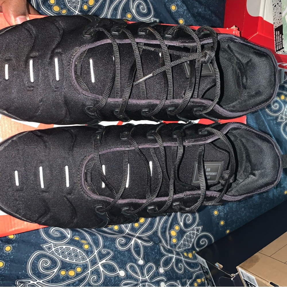 VaporMax Triple Black